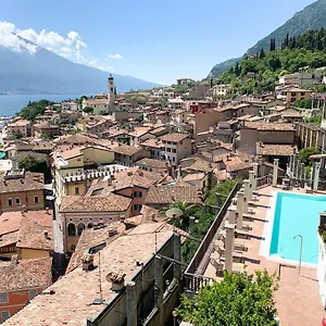 Hotel Castell - Montagnoli Group Limone sul Garda