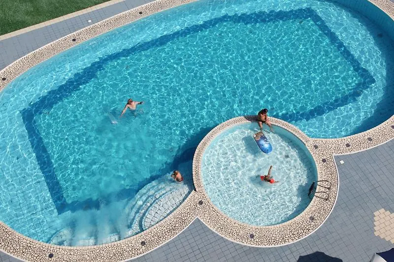 **** Feriested Hotel Ambassador Caorle Italien